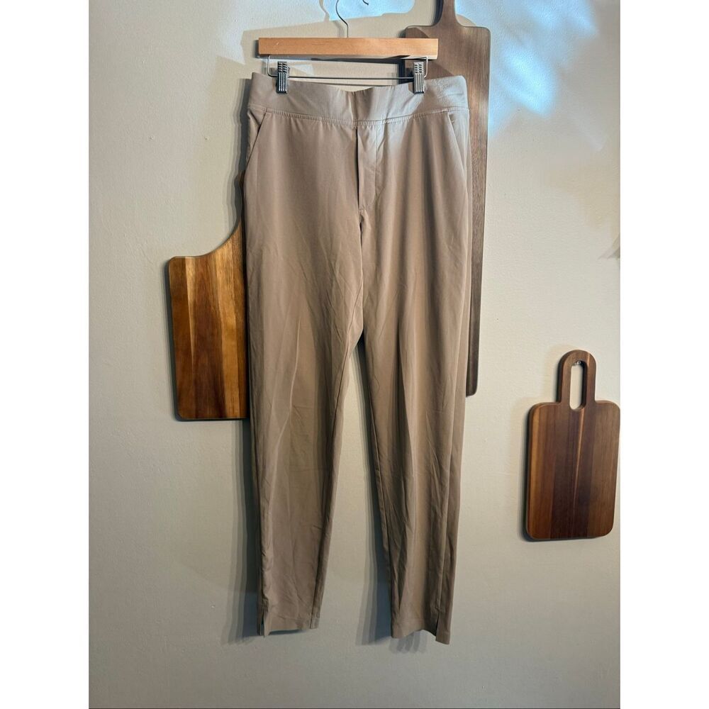 Athleta Brooklyn ankle pant in tan size 4T